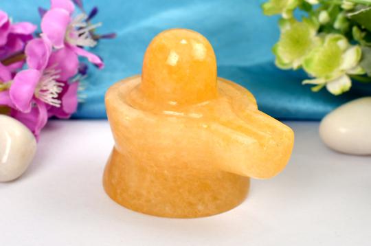 Shivlinga in Yellow Jade  - 81 to 90 gms