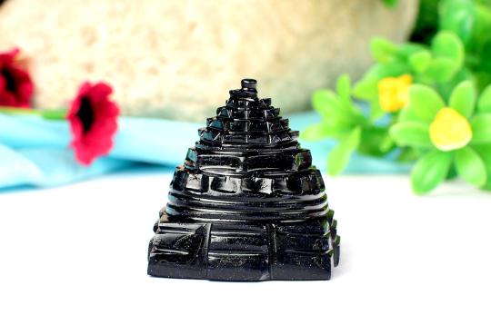 Shree Yantra in Blue Sun Stone - 55 gms