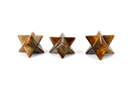 Star Pyramid in Tiger Eye - Set of 3 - 18 gms - I