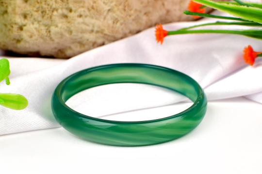 Green Agate Bangle -III