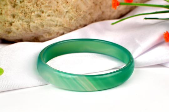 Green Agate Bangle -V
