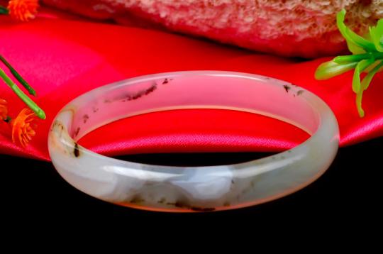 White Agate Bangle - V