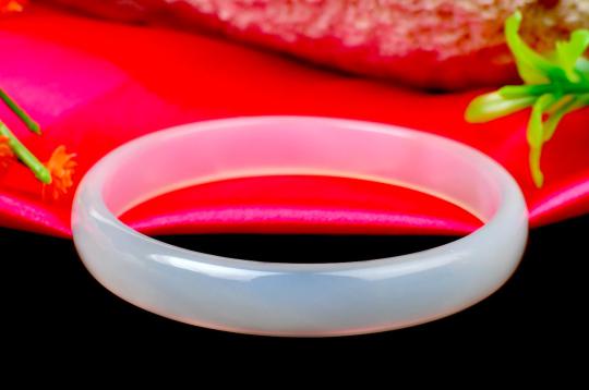 White Agate Bangle - IX