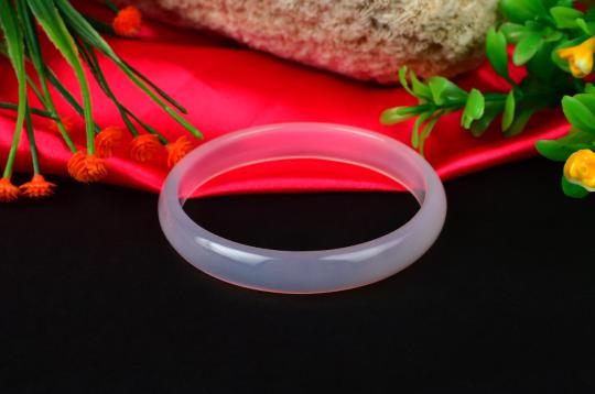 Rose Agate Bangle