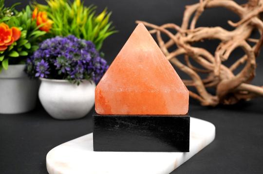 Himalayan Rock Salt Pyramid Lamp - Medium