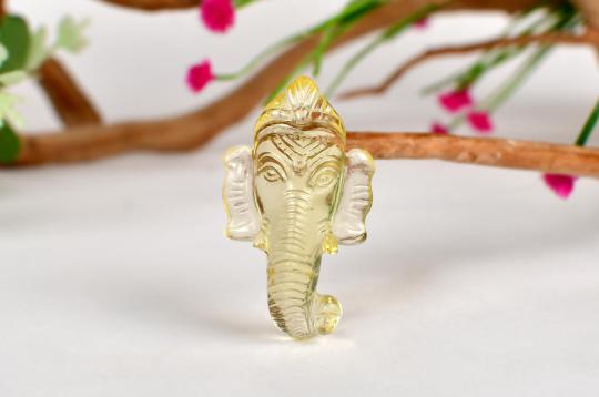 Ganesha Face in Lemon Topaz - 72.25 carat