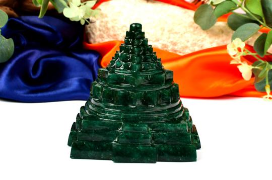 Green Jade Shree Yantra - 774 gms