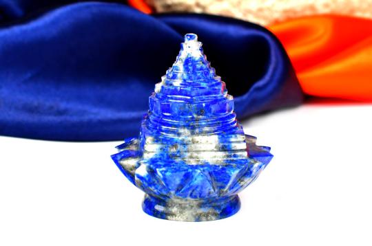 Lapis Lazuli Shree Yantra On Lotus - 96 gms