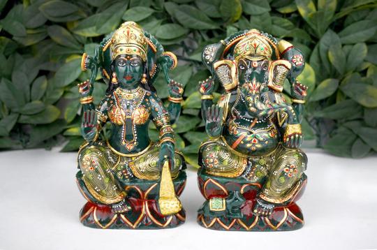 Divine Pair Ganesh Laxmi in Columbian Green Jade