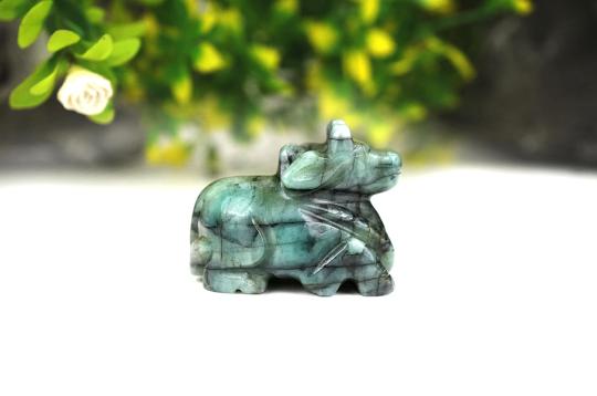 Nandi in Emerald