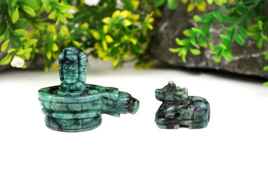 Pashupatinath Shivlinga with Nandi in Emerald
