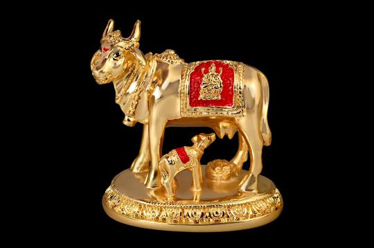 Cow with calf in gold coating - I