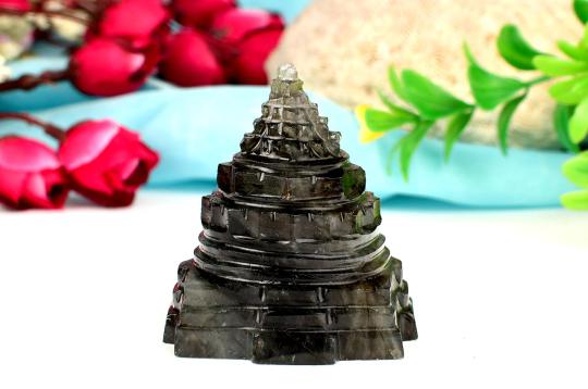 Labradorite Shree Yantra - 92 gms