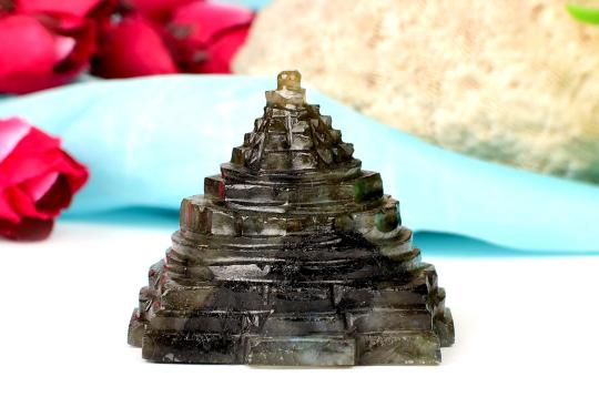Labradorite Shree Yantra - 72 gms