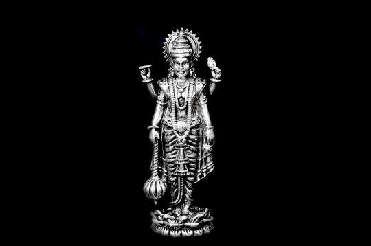 Vishnu Idol (925 Sterling Silver)