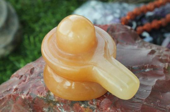 Shivlinga in Yellow Jade - 54 gms