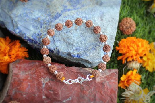 Mahalakshmi Bracelet Java in silver balls