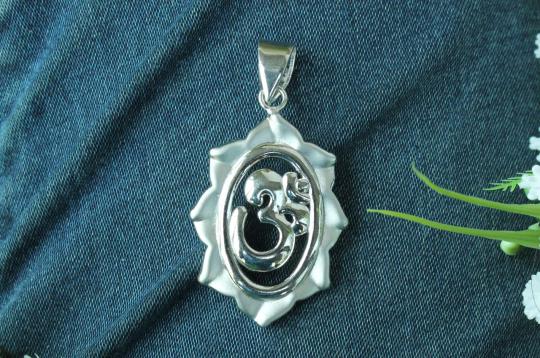 Om Locket in Pure Silver - Design III