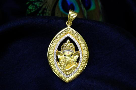 Ganesh Pendant in Gold - Design CIX