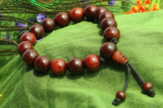 Red Sandalwood Bracelet - V