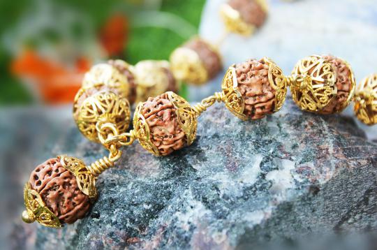 Guru mala in Gold designer caps