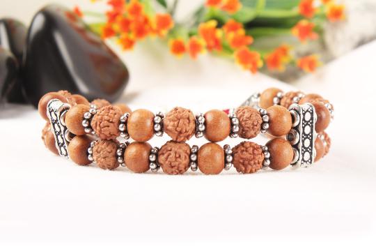6 mukhi Java Double Turn Bracelet with Sandalwood in Silver Chakri