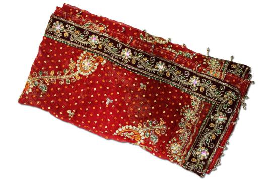 Designer Peacock Print Chunri - III