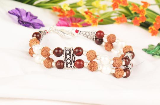 6 mukhi Java Double Turn Bracelet with Pearl and Red Sandalwood
