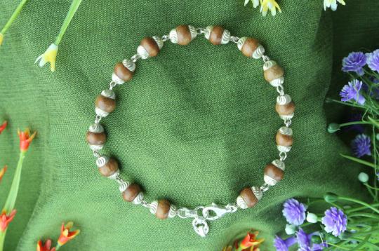 Sandalwood Bracelet in silver with self design caps