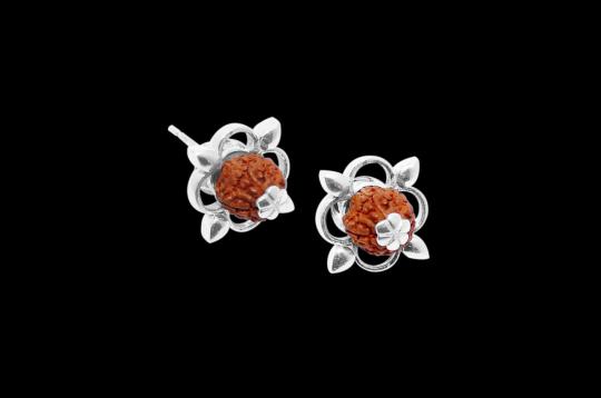 Divine Earrings in Silver - Design I