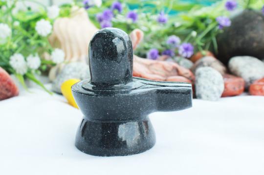 Shivlinga in Black Jade - 89 gms