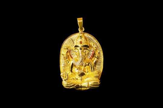 Shree Siddhivinayak Ganesh and Astha Vinayak Ganesh Locket in 22ct pure gold