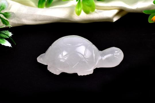 White Agate kurma - 45 gms