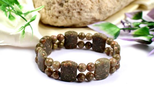 Unakite Bracelet in Round Shape