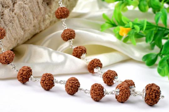 Rare 7 mukhi Mahalaxmi mala in silver caps - 13mm