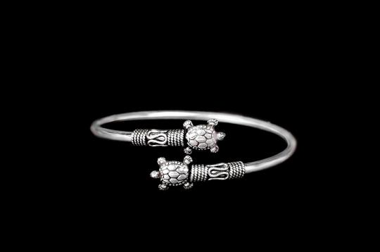 Tortoise Designer Kada in Pure silver