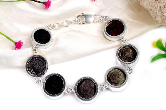 Shaligram bracelet in pure silver