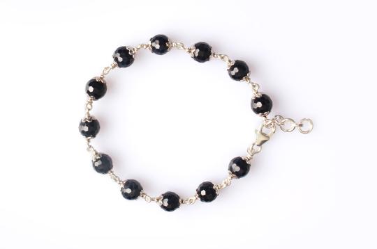 Blue Sapphire faceted Bracelet in pure silver flower caps-7mm