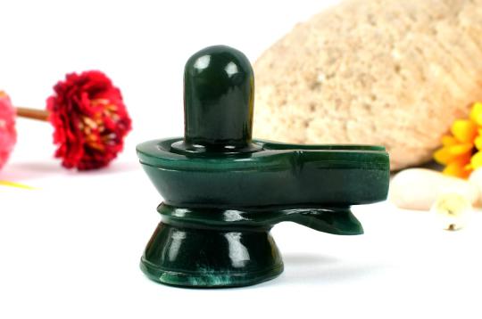 Columbian Green Jade Shivlinga - 124 gms