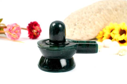Columbian Green Jade Shivlinga - 262 gms
