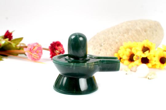 Columbian Green Jade Shivlinga - 347 gms