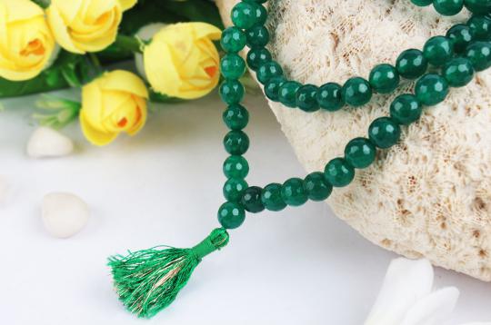 Dark Green Agate Faceted mala - 8mm