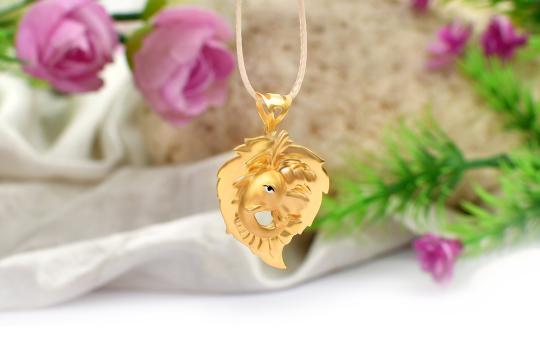 Ganesha in Leaf Pendant - 5 gms