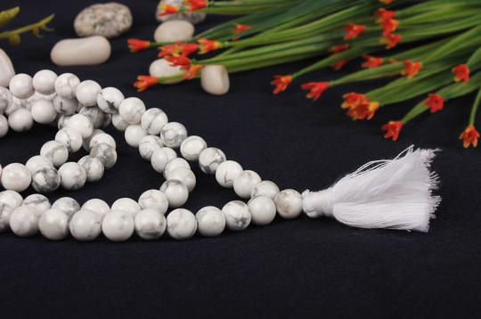 Howlite Mala - 8mm