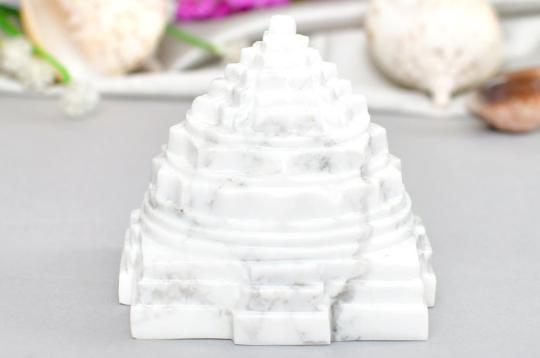 Howlite Shreeyantra - 204 gms