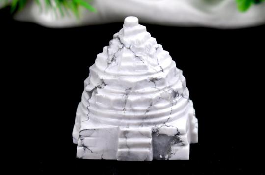 Howlite Shreeyantra - 85 gms