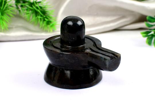 Iolite Shivling - 182 gms
