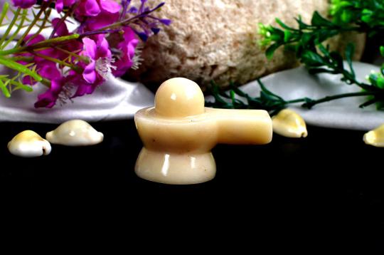 Ivory Yellow Jade Shivling - 67 gms - I
