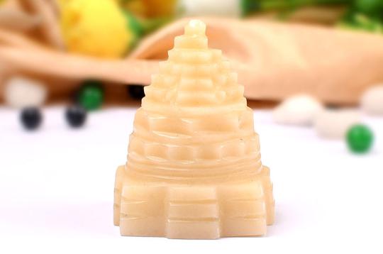 Ivory Yellow Jade Shree Yantra - 80 gms