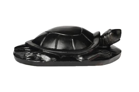 Kurma in Black Marble - II